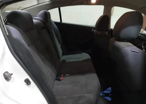 2010 Nissan Altima Base из США, поврежденный, VIN 1N4AL2APXAN450820